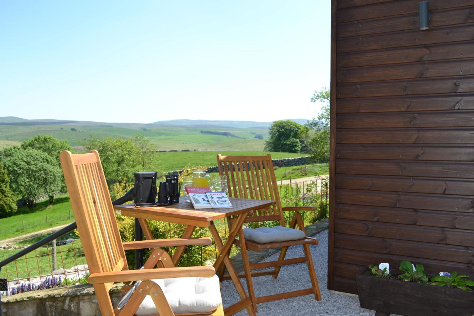 The Warren Lodge Cabin At Ashes Farm, Near Settle Exterior photo